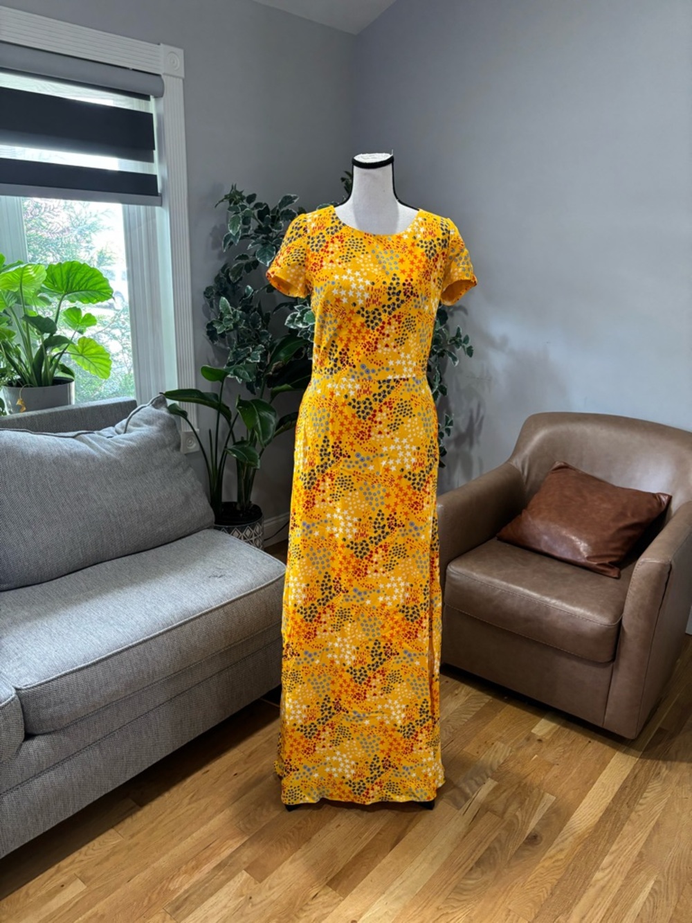 Carolina Herrera Yellow Floral Print Maxi Dress Size :8